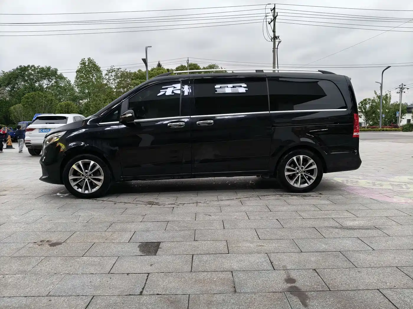 Mercedes-Benz V-Class 2022 V 260 Pilot Edition фото 5