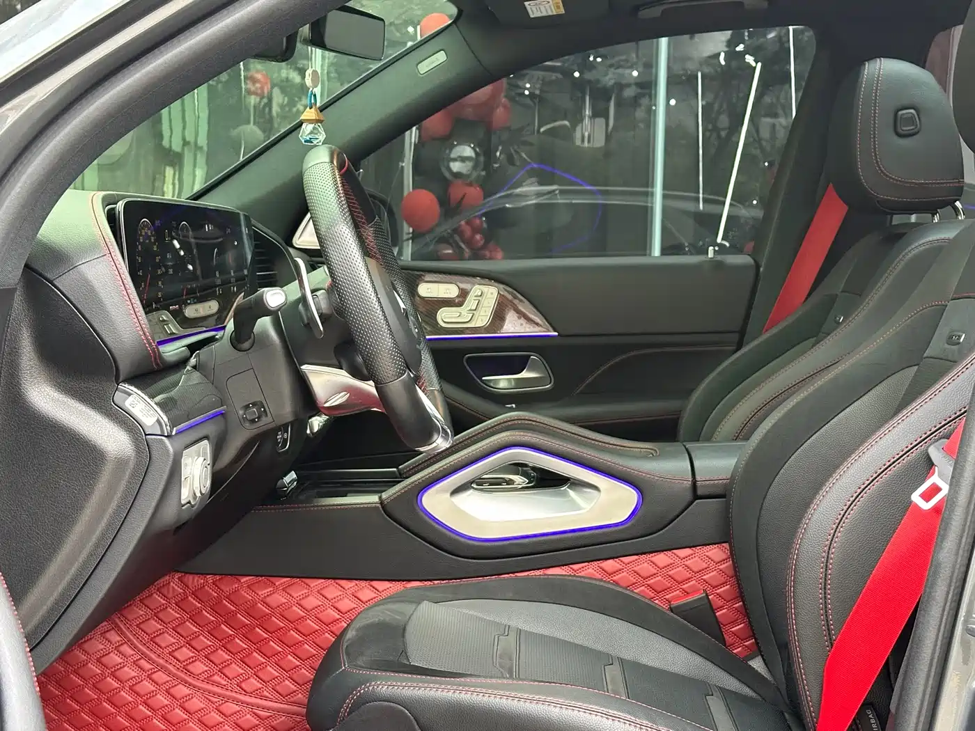 Mercedes-Benz GLE AMG 2023 AMG GLE 53 4MATIC+ фото 13