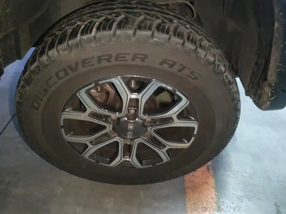 BAIC ORV Beijing Offroad BJ40 2024 2.0T Urban Hunter Glory Edition фото 6