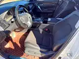 Photo 4 - Honda Avancier