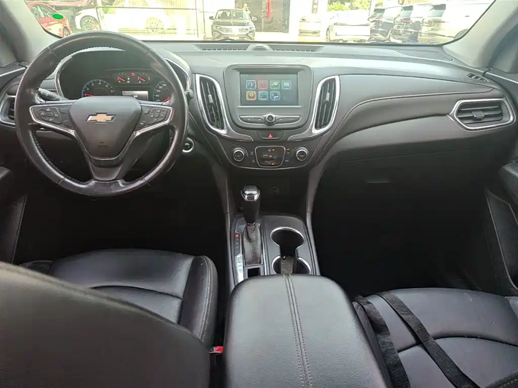 Chevrolet Equinox 2019 535T Auto Galloping Edition China V фото 10