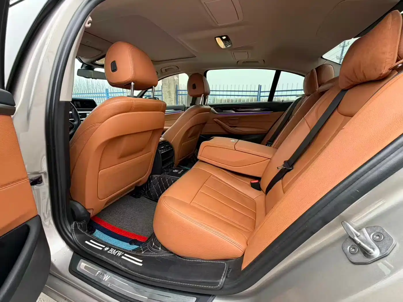 BMW 5 Series 2018 528Li Launch Special Edition фото 13