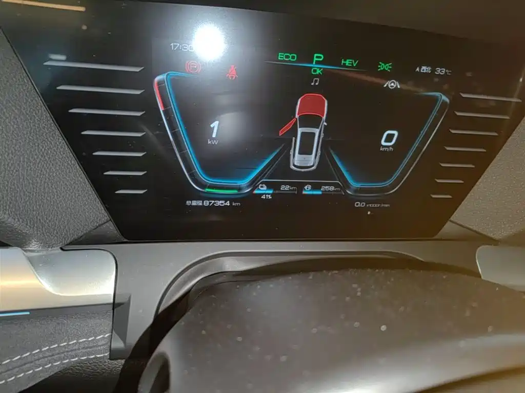 BYD Song Pro New Energy 2019 DM 1.5T 4WD Performance Flagship фото 12