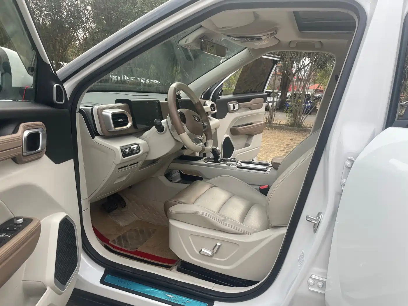 GEELY AUTOMOBILE GEELY ICON