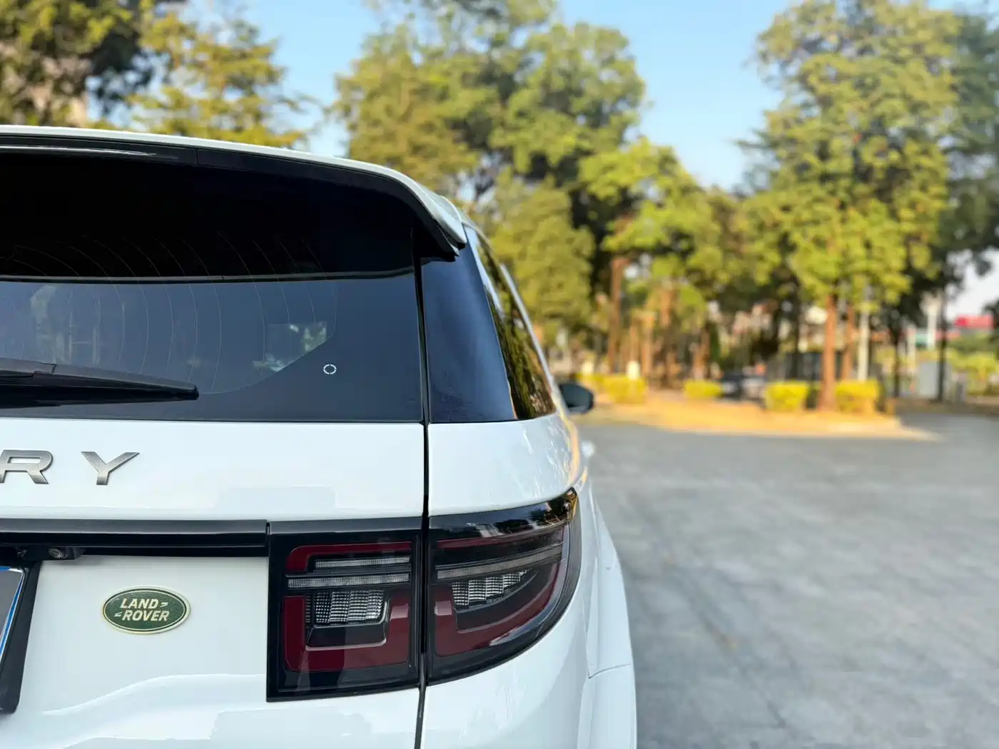 Фото 16 - Land Rover Discovery Sport