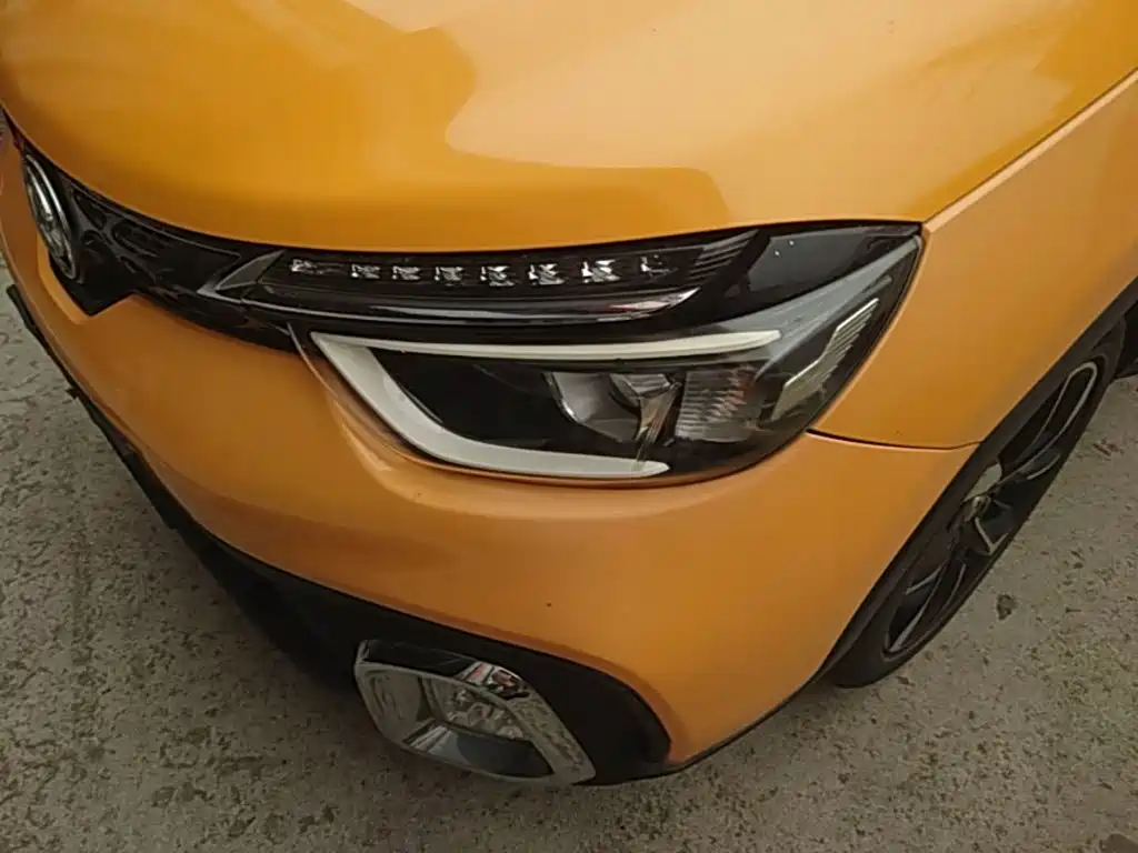 Dongfeng Aeolus Dongfeng Fengshen AX4 2018 2017 1.4T DCT Trendy