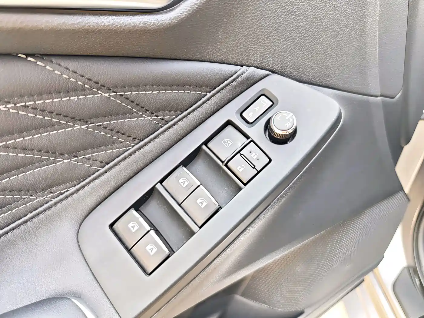 Toyota Avalon 2019 2.5L Touring Premium (China V) фото 18