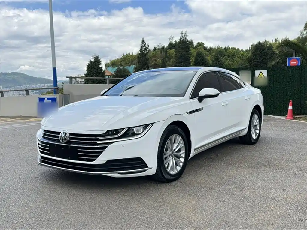Volkswagen FAW-Volkswagen CC 2020 330TSI Glamour Version China VI фото 3