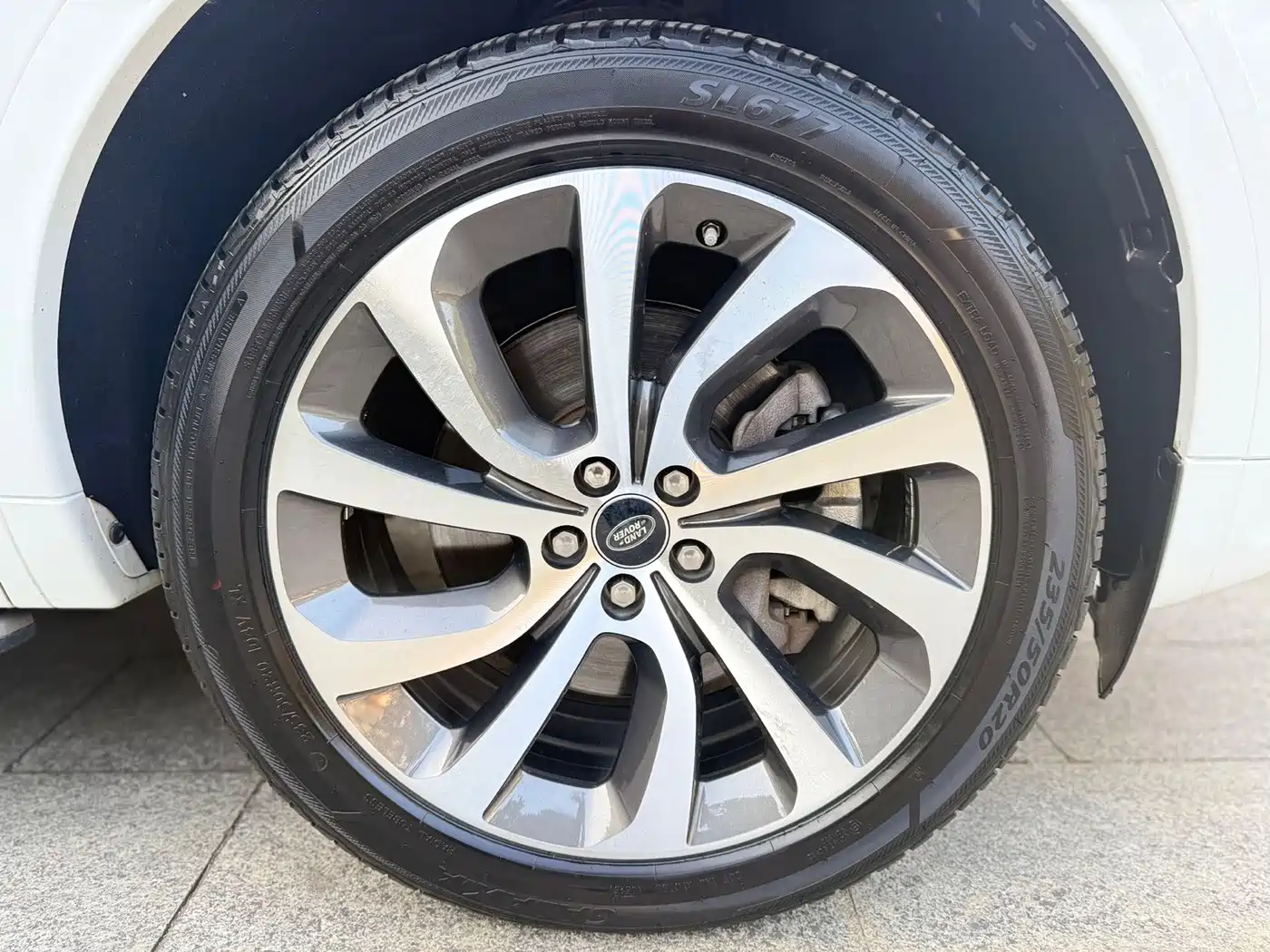 Фото 17 - Land Rover Discovery Sport