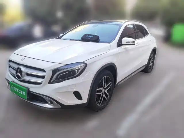  Mercedes-Benz Mercedes-Benz GLA 2015 GLA 220 4MATIC Fashion Edition