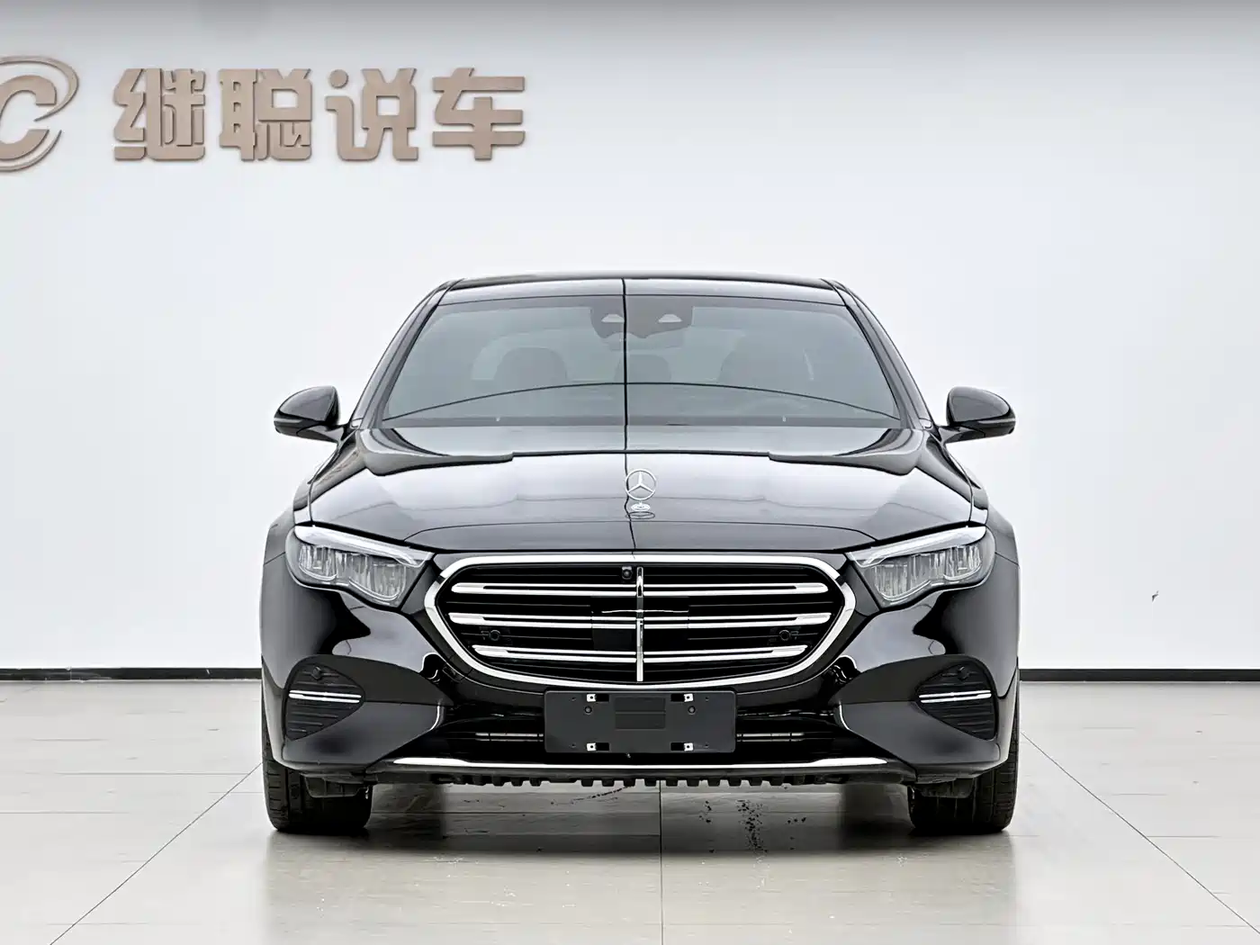 Mercedes-Benz E-Class 2025 E 300 L Fashion фото 2