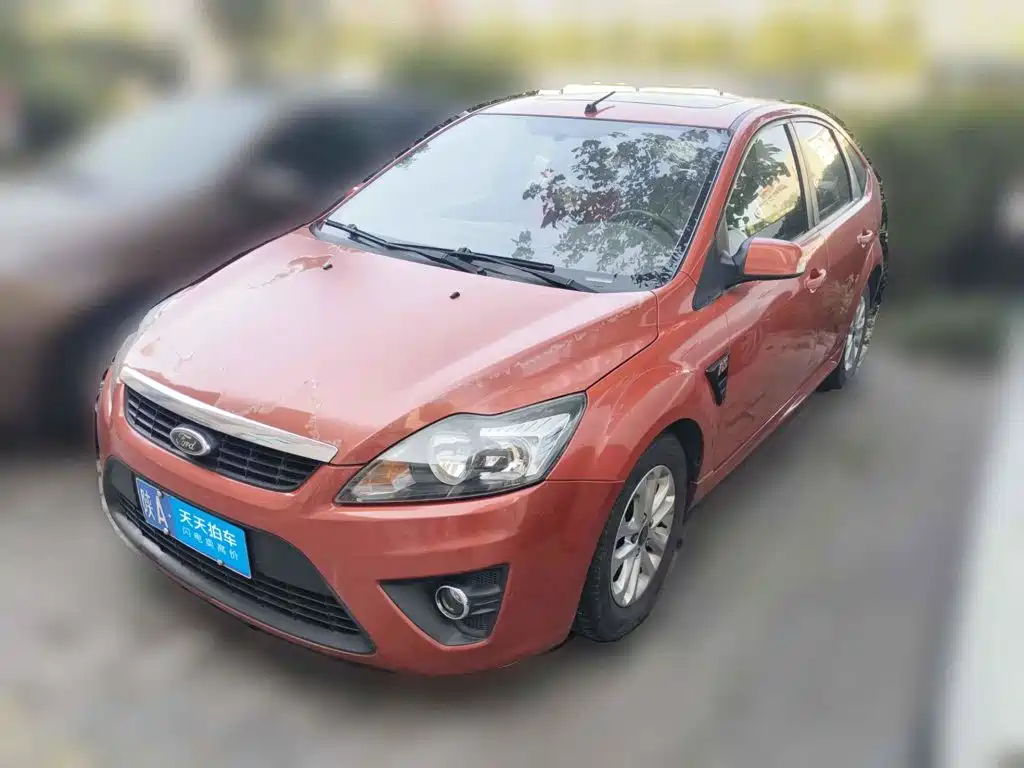 Ford Focus 2010 2011 Hatchback 1.8L Automatic Fashion