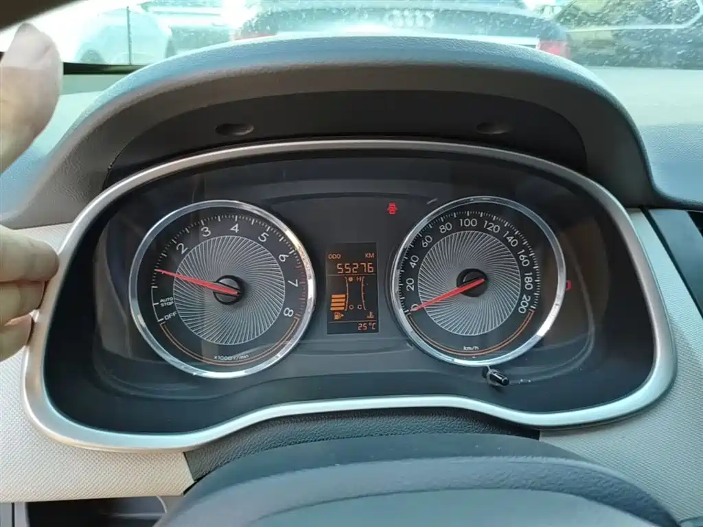 Chevrolet Sail 2015 Sail 3 1.3L Manual Cozy Edition фото 12
