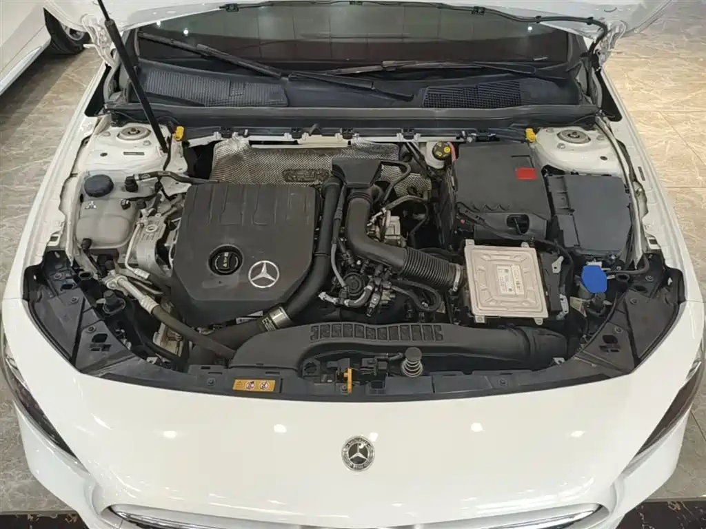 MERCEDES-BENZ CLASS A