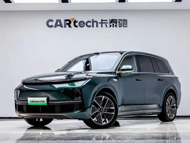 Li Auto Li Xiang L9 2025