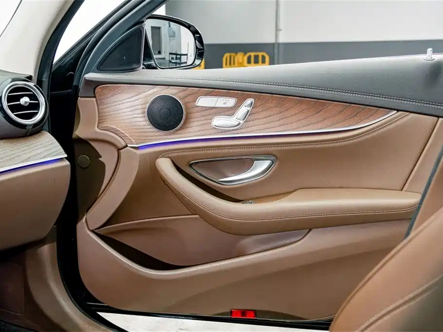 Mercedes-Benz E-Class New Energy 2022 Facelift E 350 e L Plug-in Hybrid Sedan фото 15