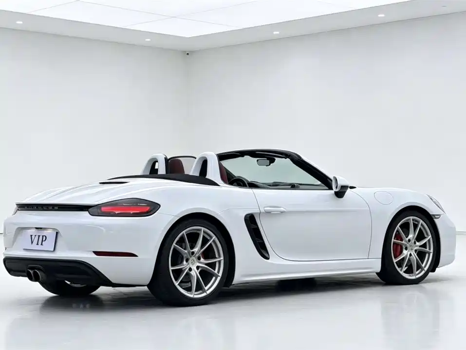 Porsche 718 2016 Boxster 2.0T фото 6