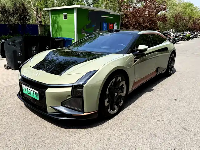  HiPhi HiPhi Z 2023 5-Seater