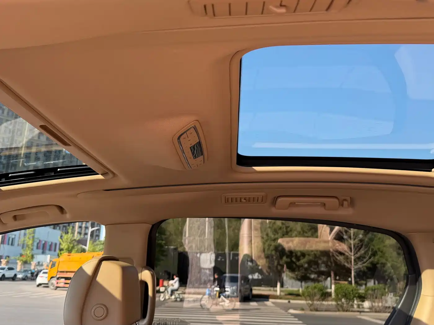 Buick GL8 2021 ES Landlord 653T Luxury фото 11