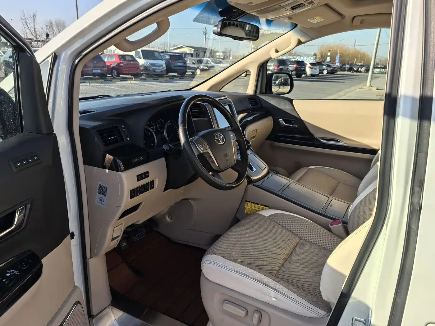 Toyota Alphard 2012 3.5L Premium Edition фото 14