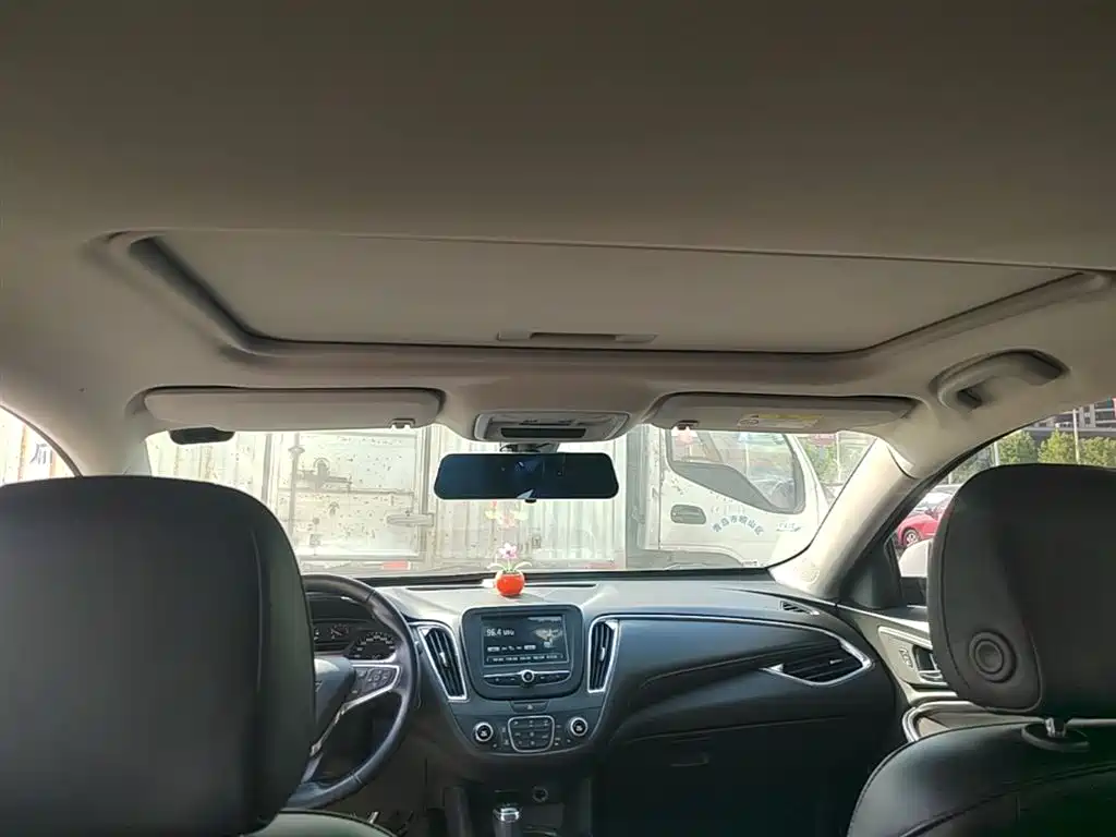Chevrolet Malibu XL 2018 530T Auto RuiChi Edition фото 18