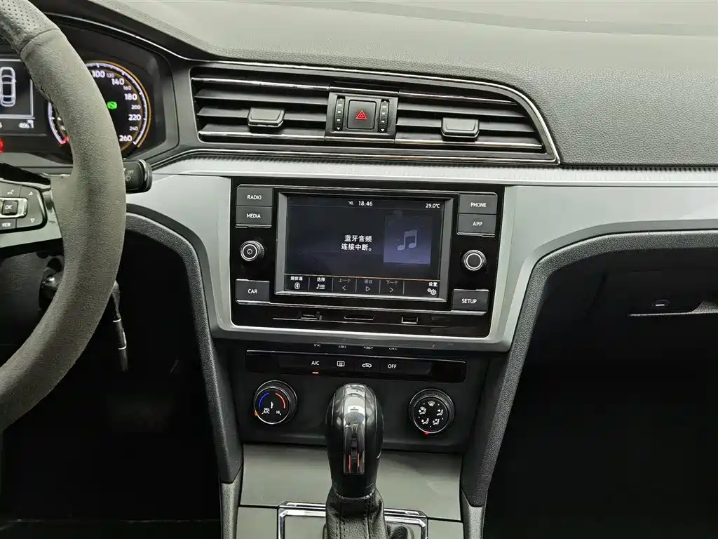 Volkswagen Lamando 2019 230TSI DSG Trend Edition China V фото 12