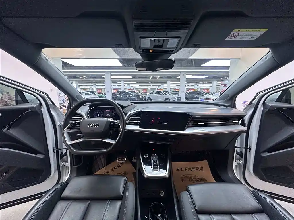 Audi Q4 e-tron 2023 40 e-tron Pioneer Edition фото 7