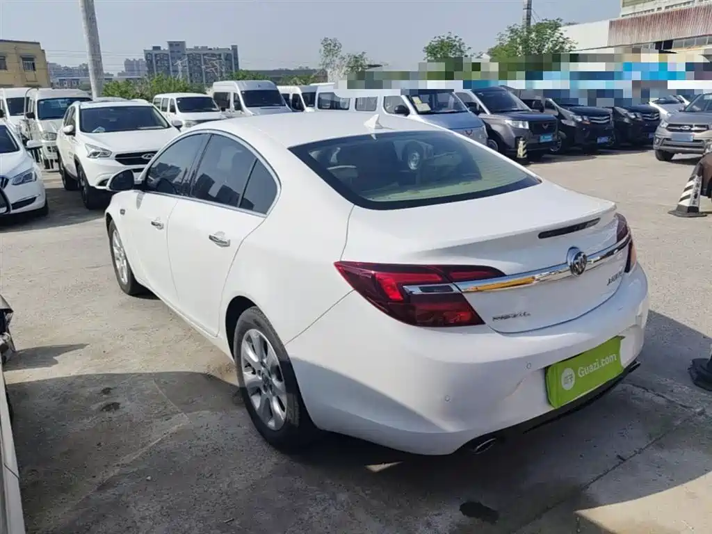 Buick Regal 2015 2.0L Elite Fashion Model фото 5