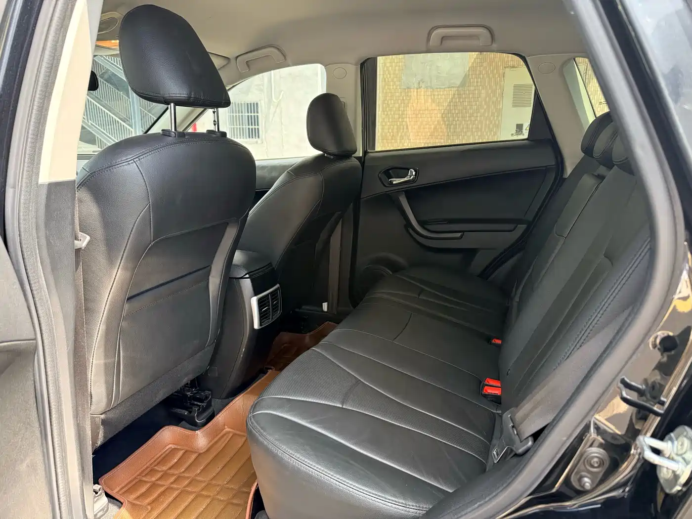 GAC Trumpchi Trumpchi GS5 2014 2.0L Automatic 2WD Premium Edition фото 6