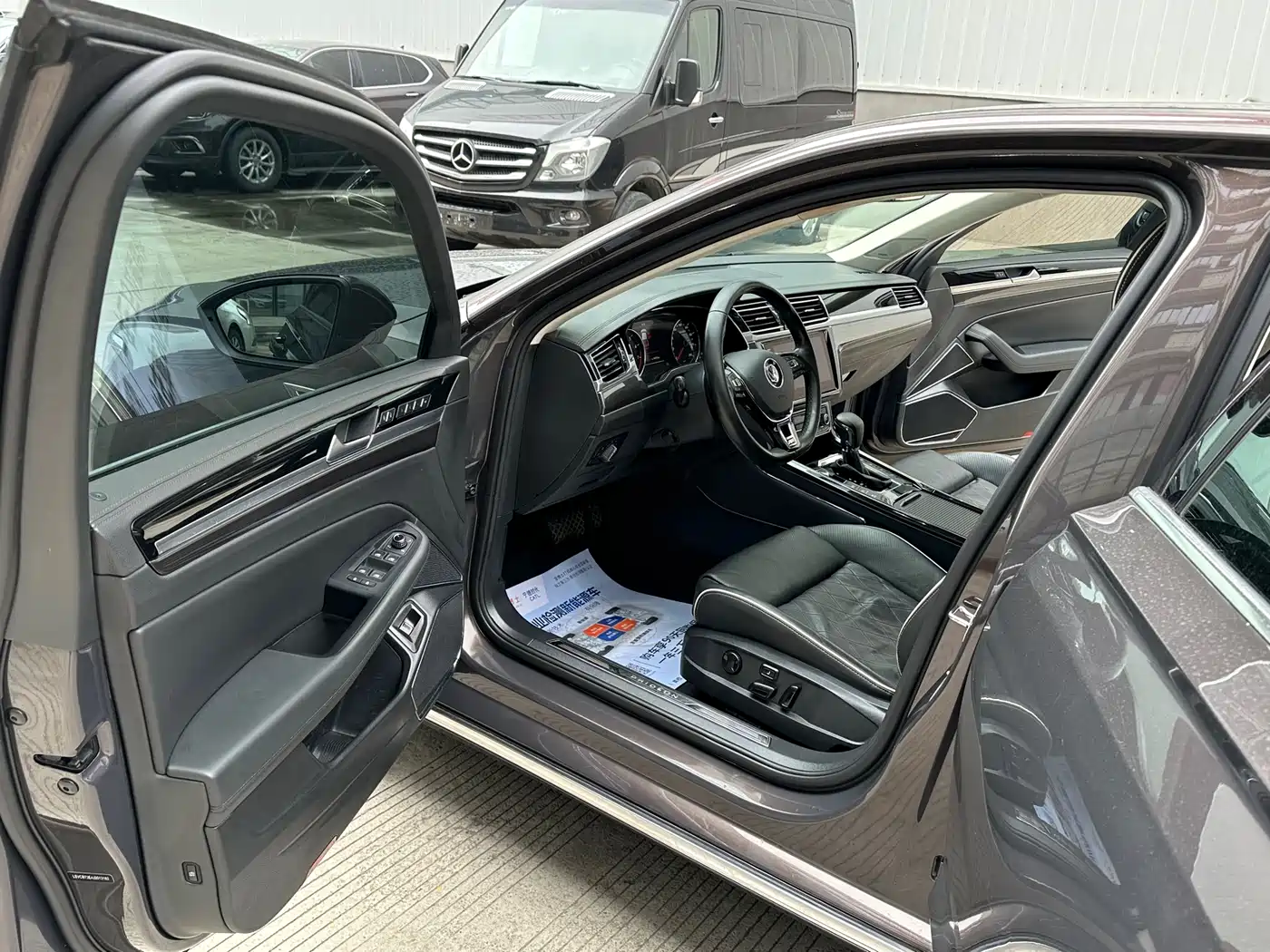Volkswagen Phideon 2018 Facelift 380TSI FWD Flagship фото 9