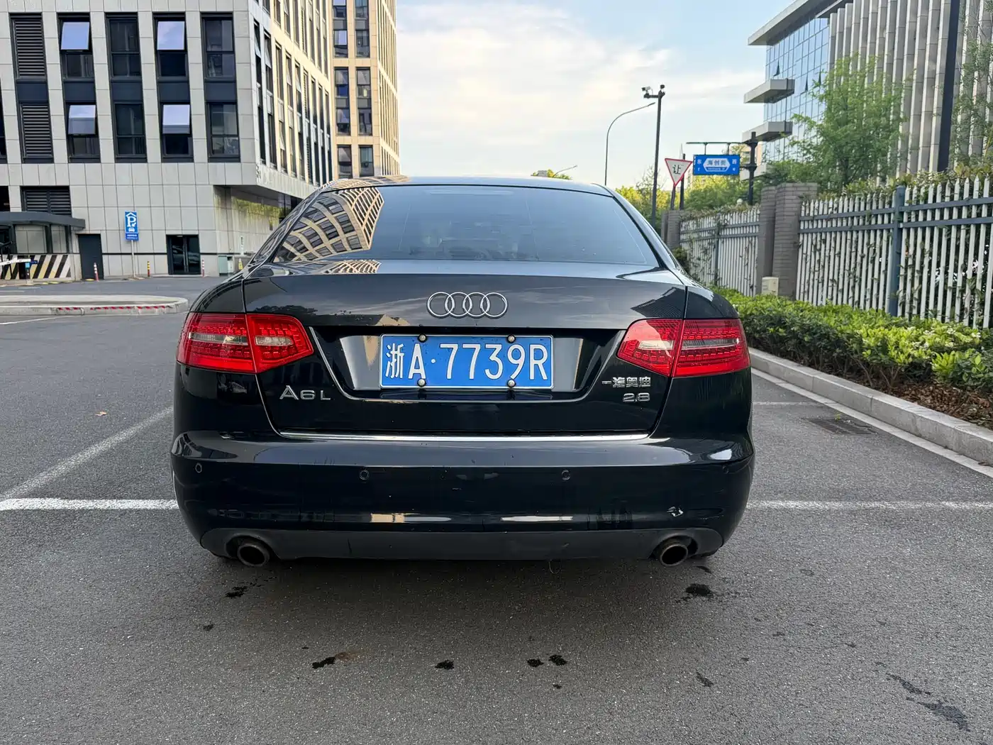 Audi A6L 2010 2.8 FSI Luxury фото 6