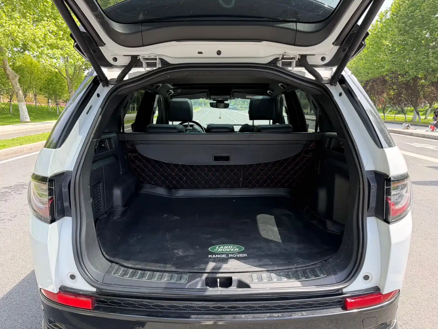 Land Rover Discovery Sport 2020 249PS R-Dynamic Performance фото 10