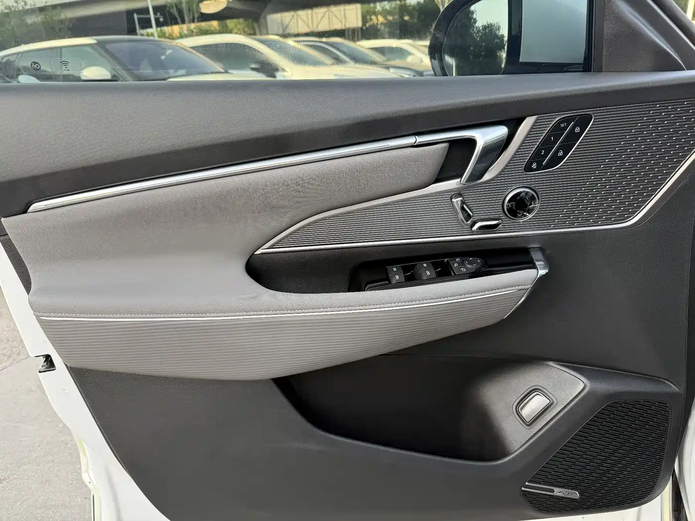 Buick E5 2024 Model Premium Standard Range Audio-Visual Edition фото 3