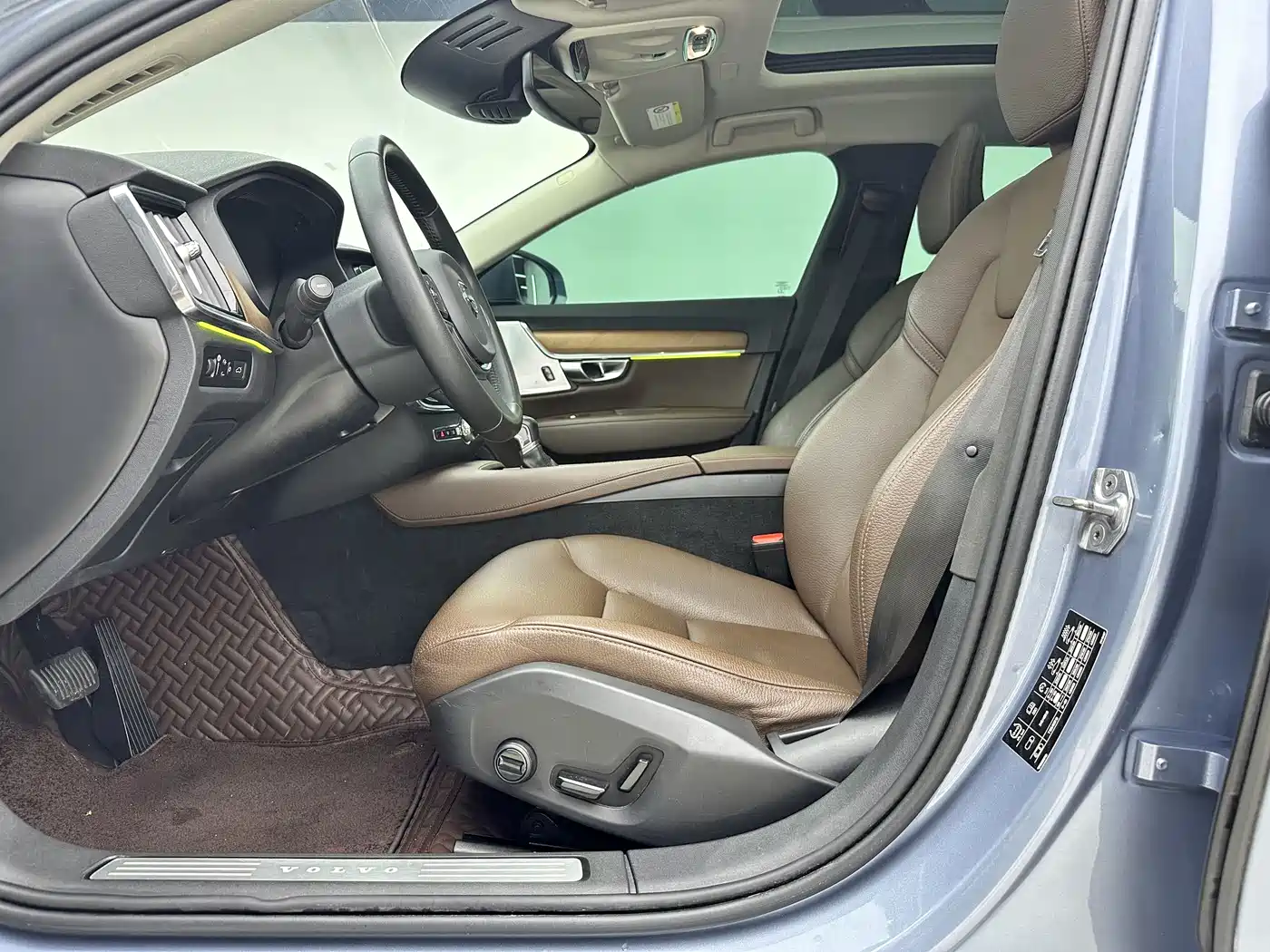 Фото 3 - Volvo S90