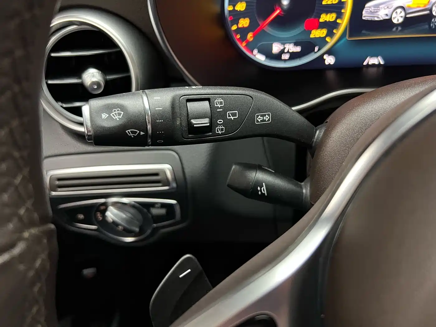 Mercedes-Benz GLC 2021 GLC 300 L 4MATIC Luxury фото 24
