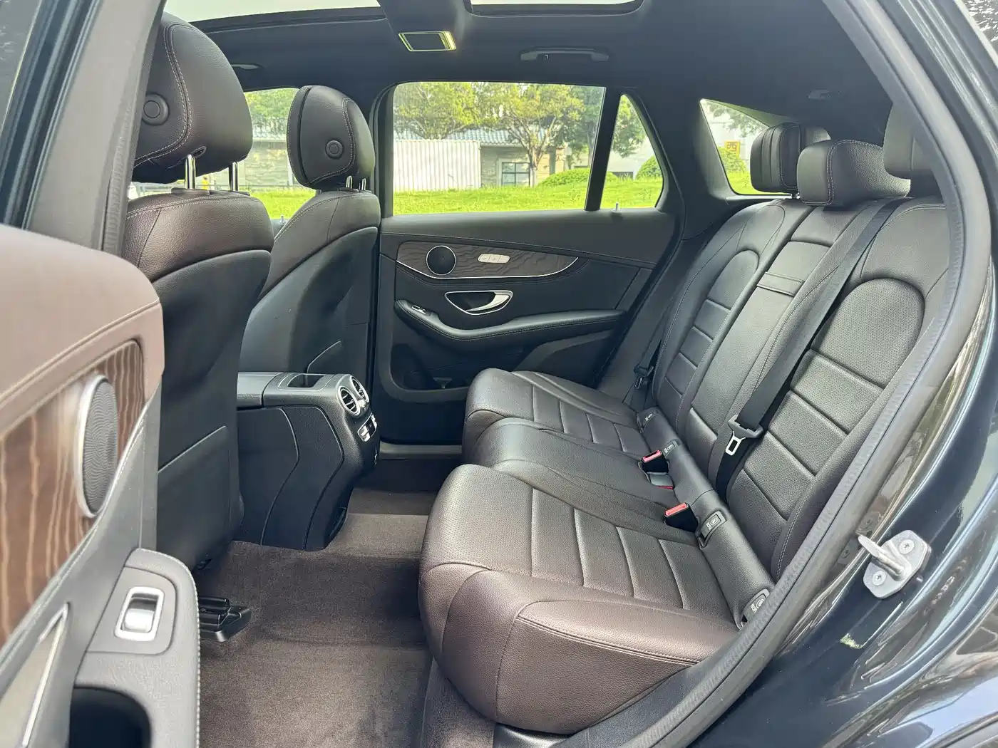 Mercedes-Benz GLC 2020 Facelift GLC 300 L 4MATIC Dynamic фото 8