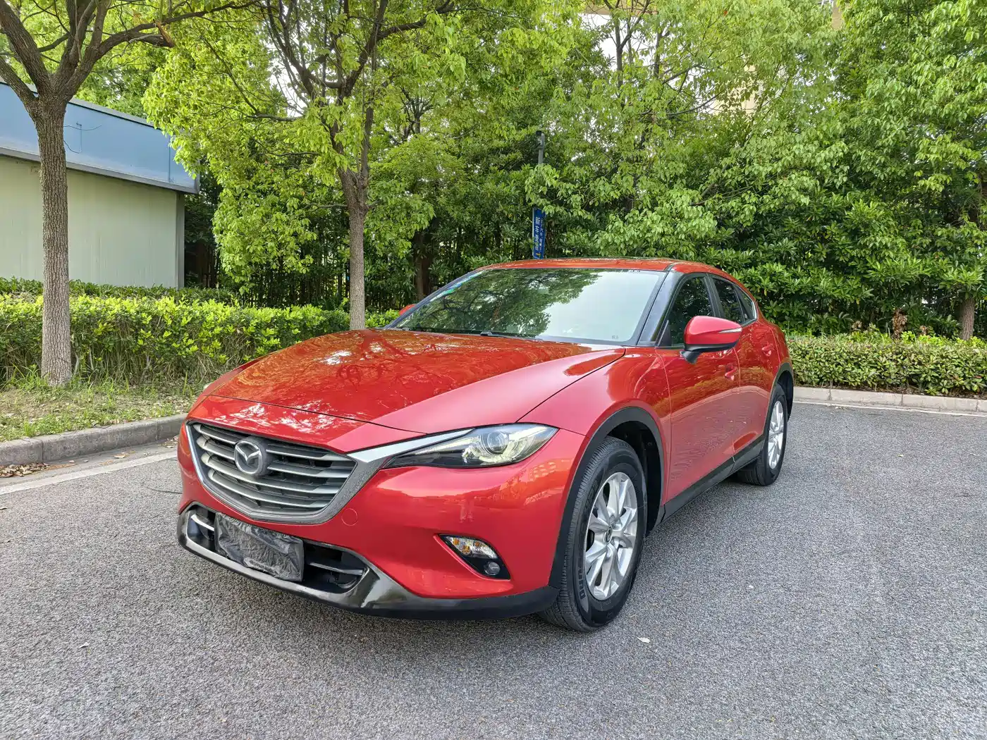 Фото 1 - Mazda CX-4