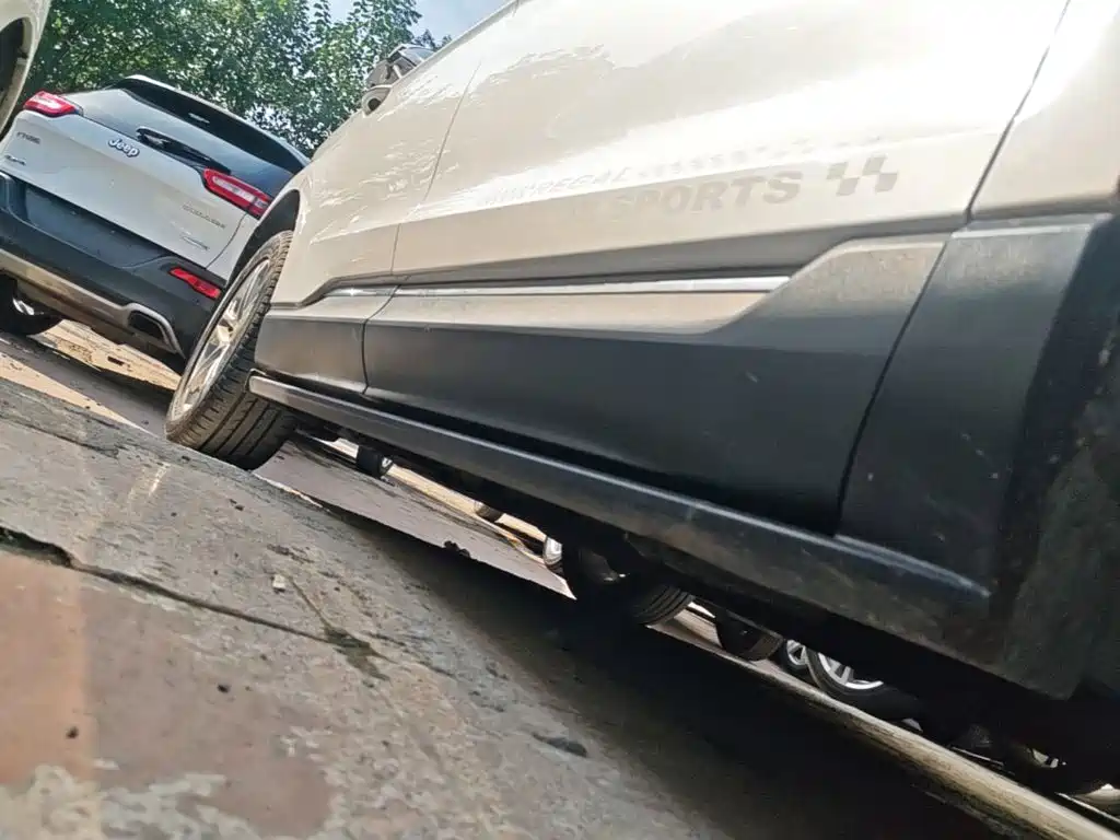 Фото 21 - Ford Edge