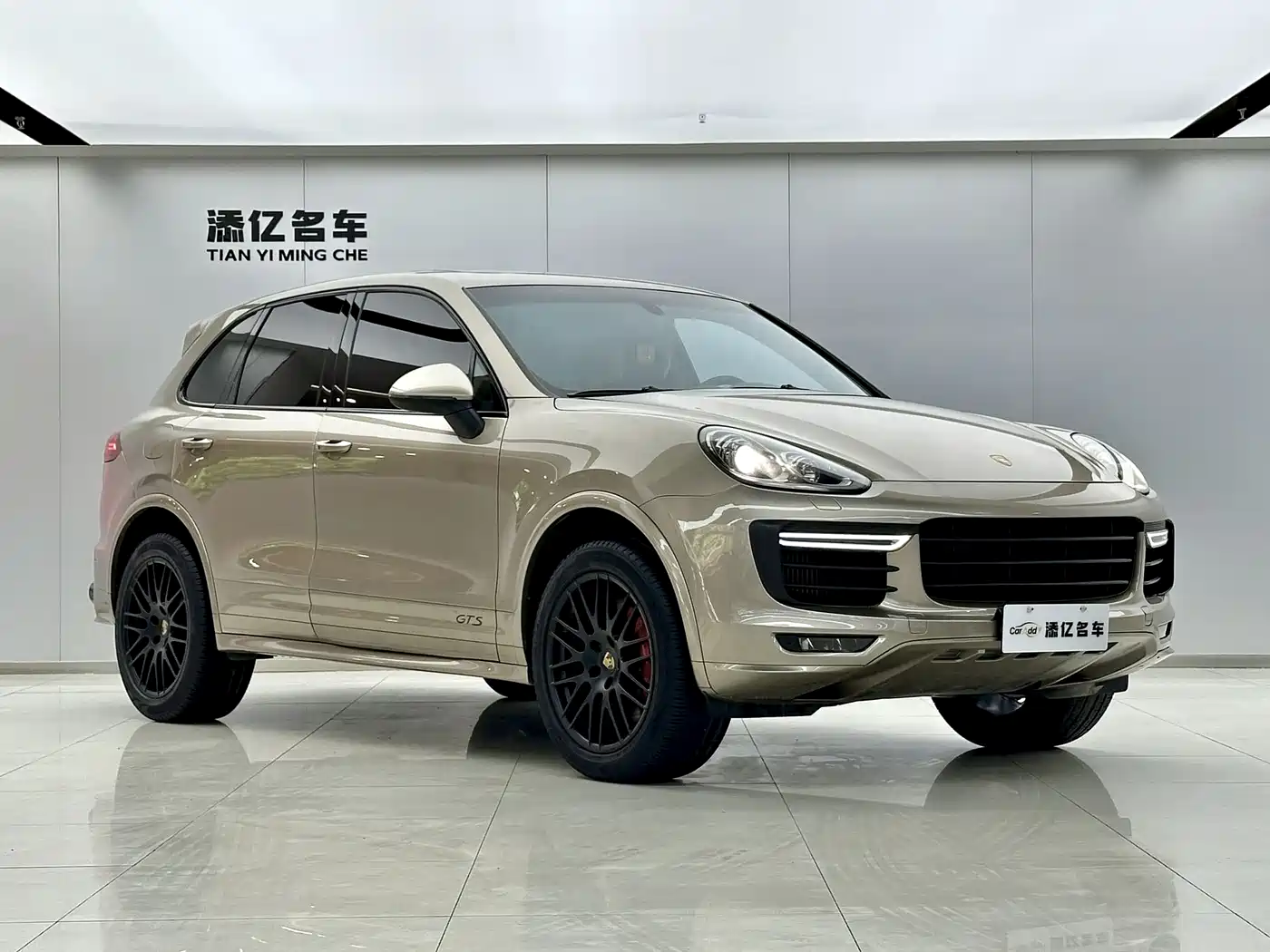 Porsche Cayenne 2015 Cayenne GTS 3.6T фото 3