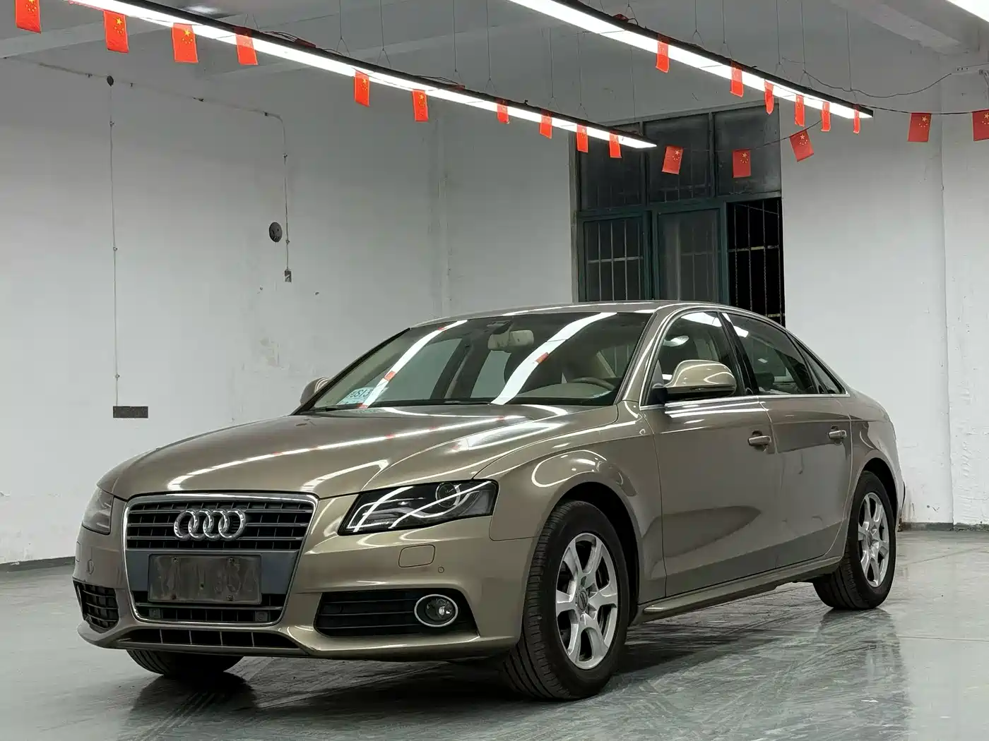 Audi A4L 2010 2009 2.0 TFSI Standard