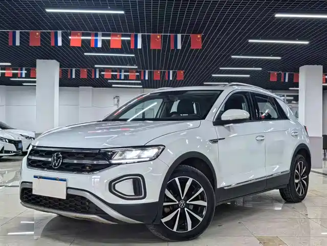 VOLKSWAGEN T ROC EXPLORING SONGS