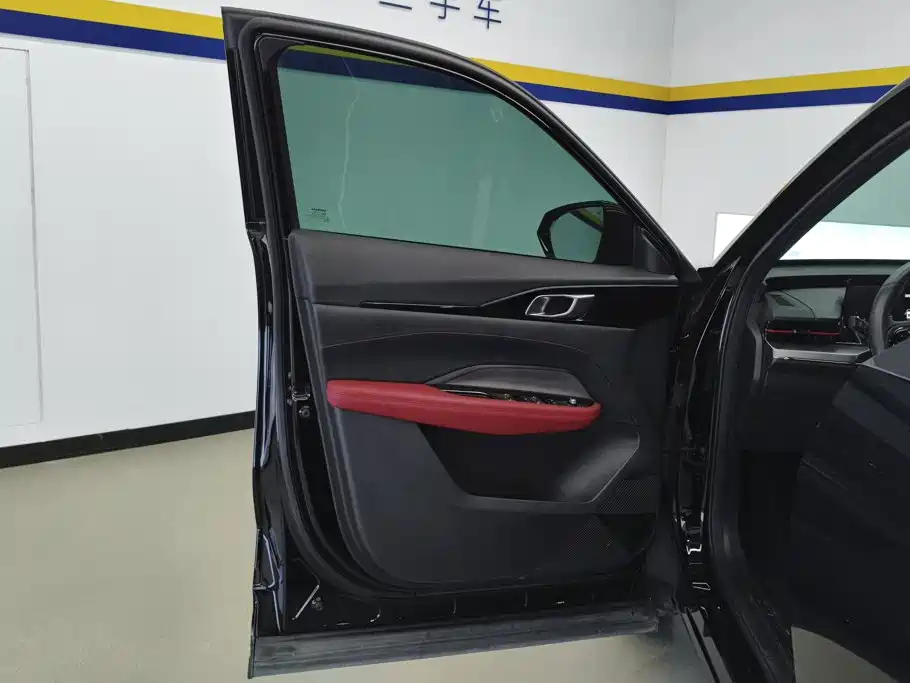 Changan Oshan Z6 2024 2023 Blue Whale 1.5T DCT Smart Cool Edition