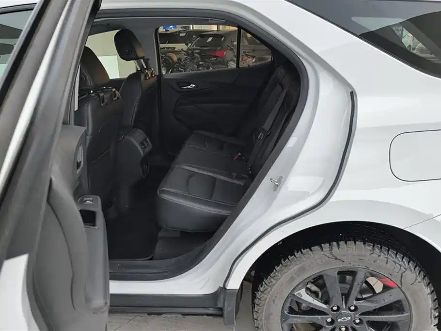 Chevrolet Equinox 2019 Redline 550T Auto 4WD Tuojie RS Edition (China VI) фото 11