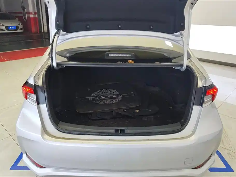 Toyota Corolla 2022 TNGA 1.5L CVT Pioneer Edition фото 4