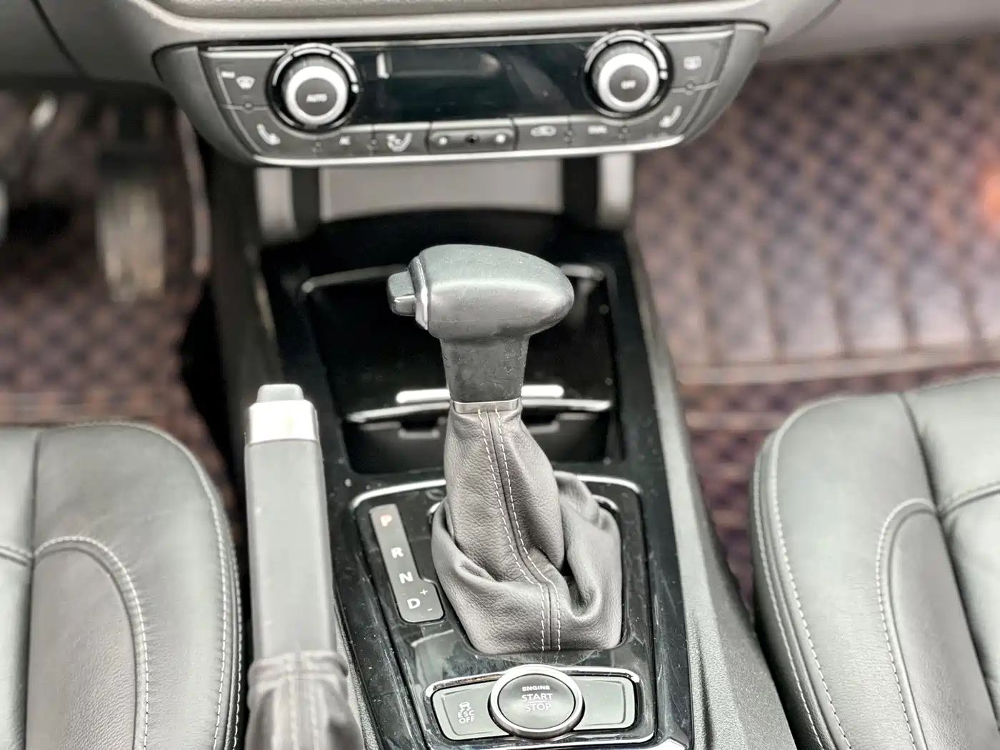 Qoros 3 2015 2014 Model Sedan 1.6T Automatic Premium