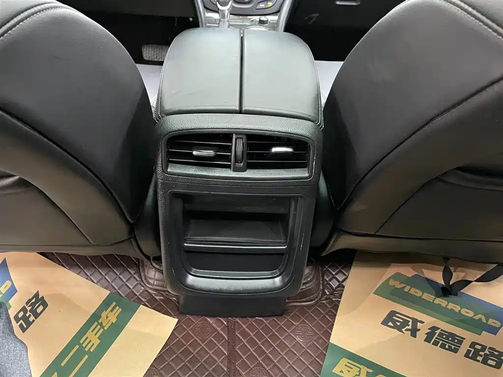 Buick Envision Plus 2018 20T 2WD Leading фото 21