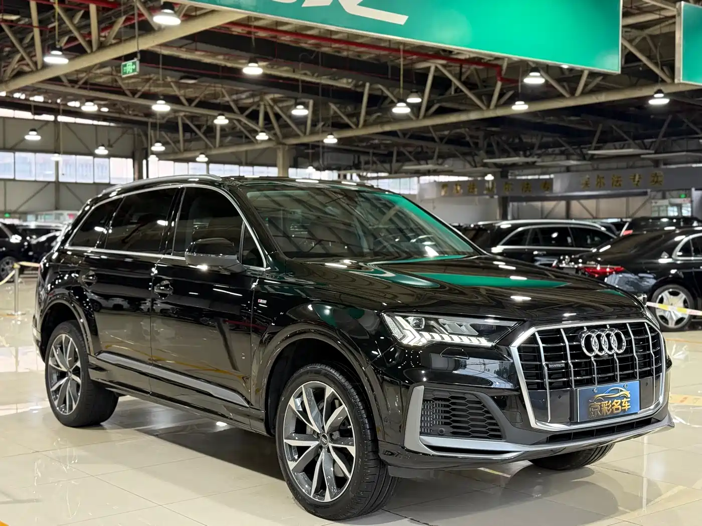 Audi Q7 2023 55 TFSI quattro S line Sport фото 3