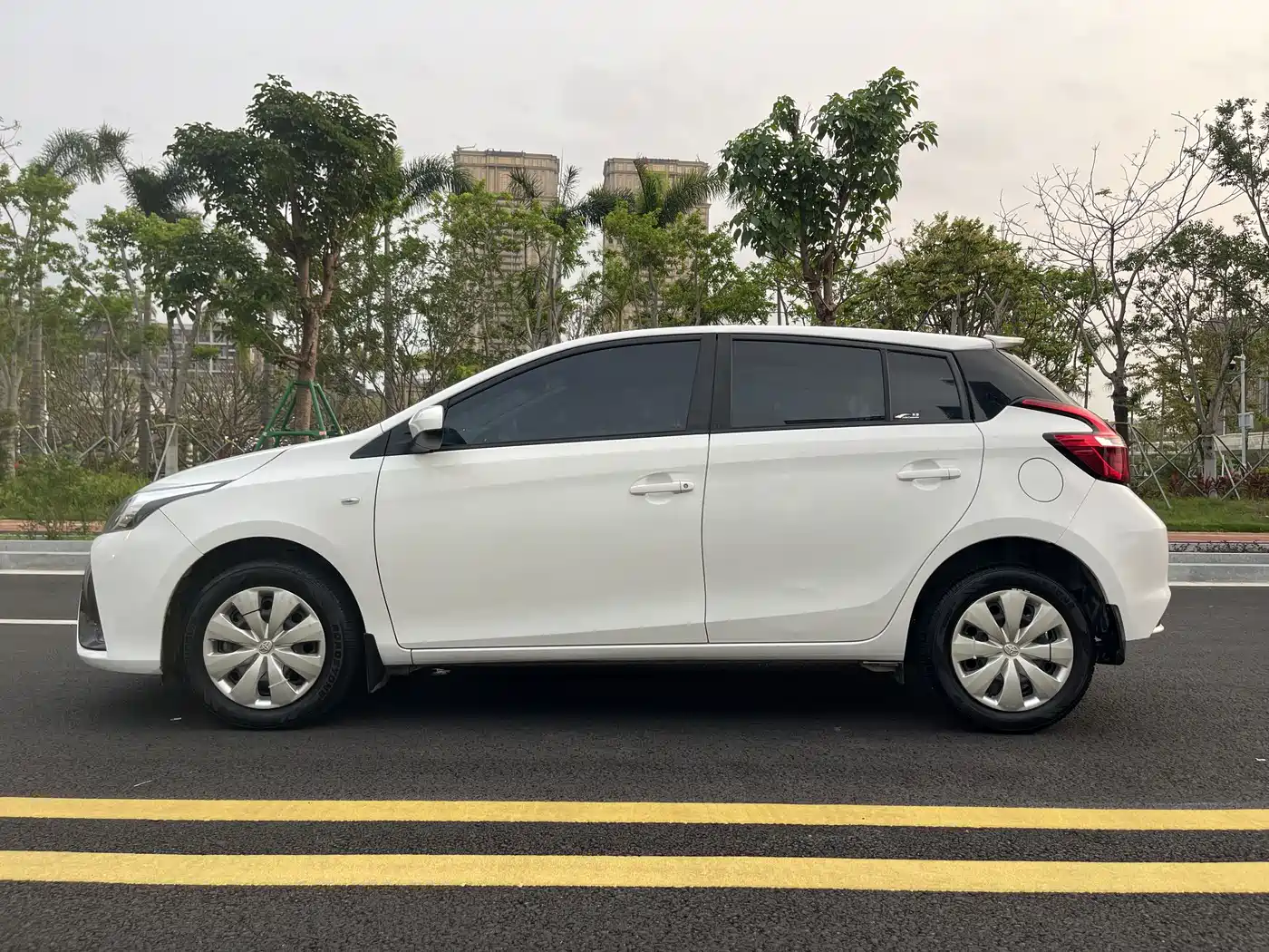 Toyota YARiS L Zhi Xuan 2020 1.5L CVT Leading Edition фото 22