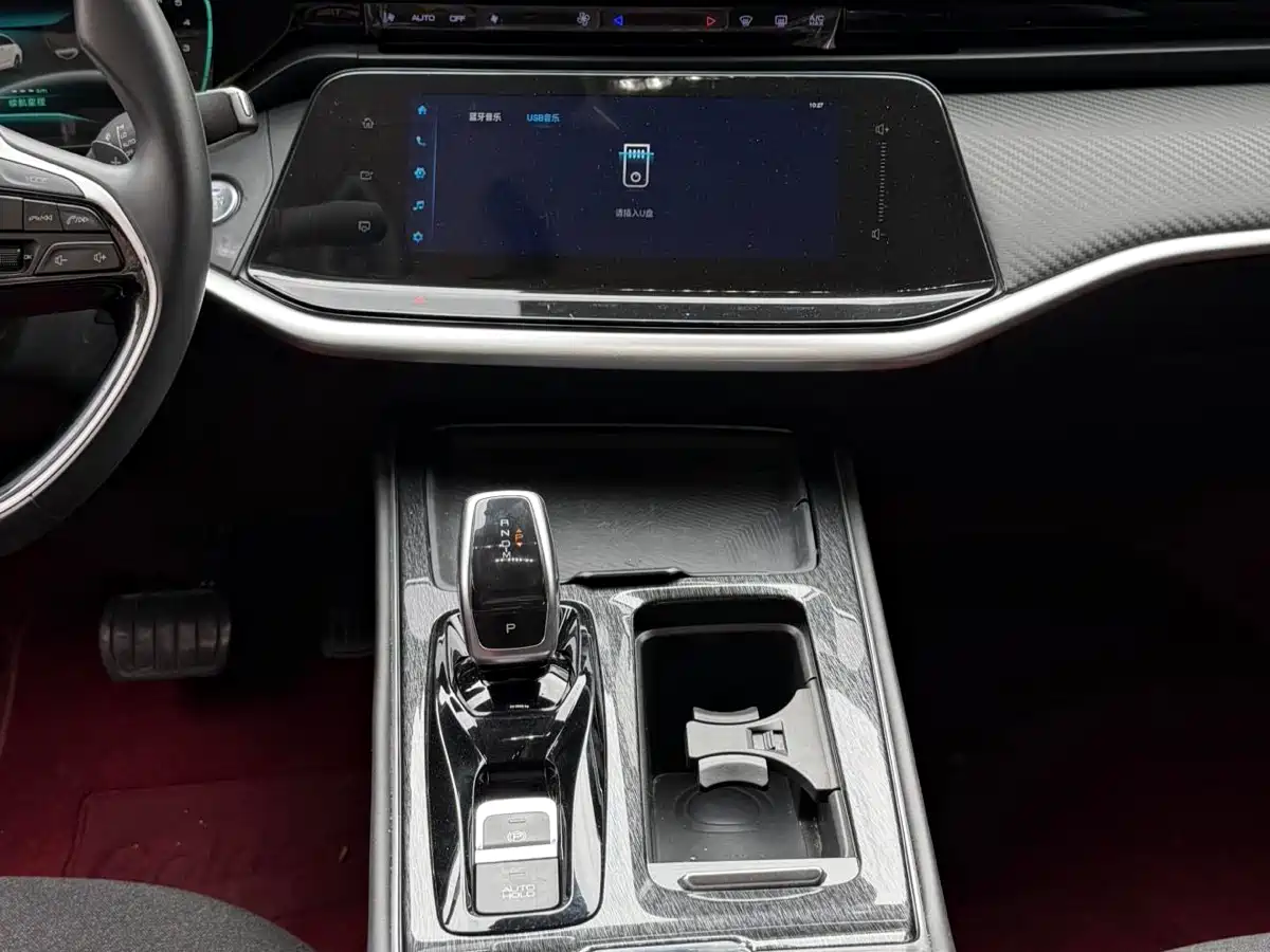 Dongfeng Aeolus Yixuan MAX 2022 2022 1.5T Ultra Cool Dad Edition