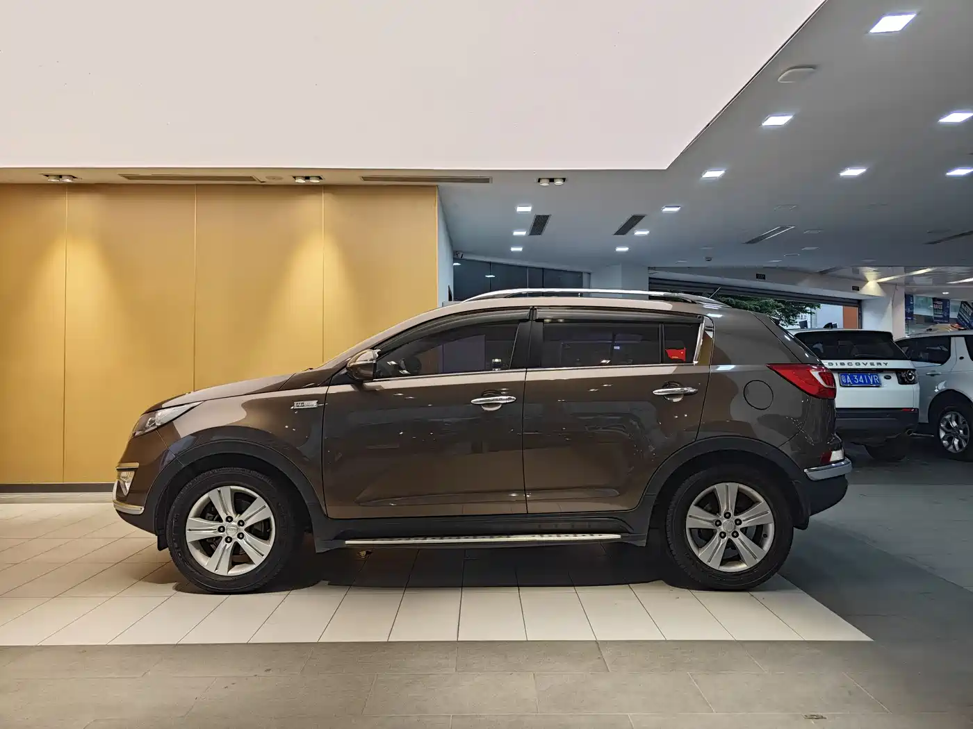 Kia Sportage 2014 2.0L Manual 2WD GLS Edition фото 6